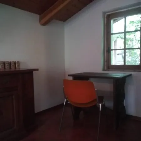 Alpesi faház L'ontano Sulle Alpi *